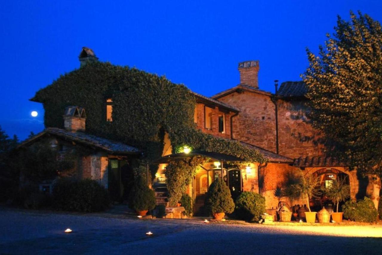 Casanova - Family Apartments Residence San Quirico dʼOrcia Kültér fotó